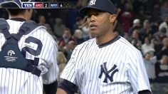On night of tributes, Yanks edge D-backs