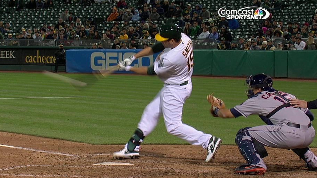 Smith's hot bat keeping him in lineup