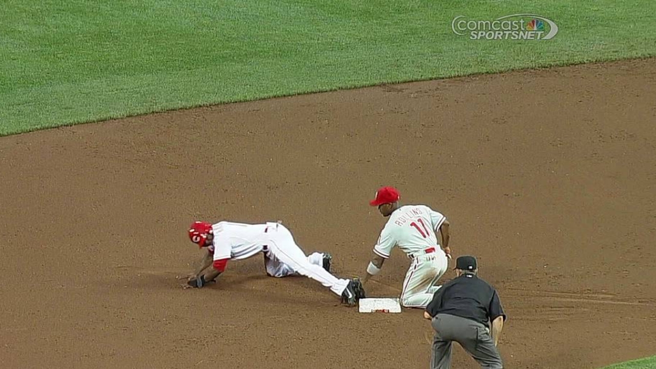 Lannan placed on DL with strained tendon in knee
