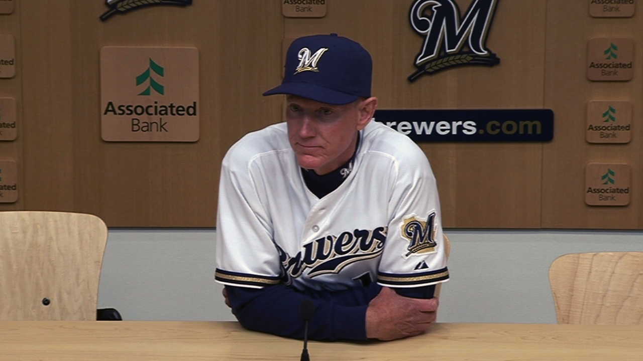 Brewers see Lohse leading by example