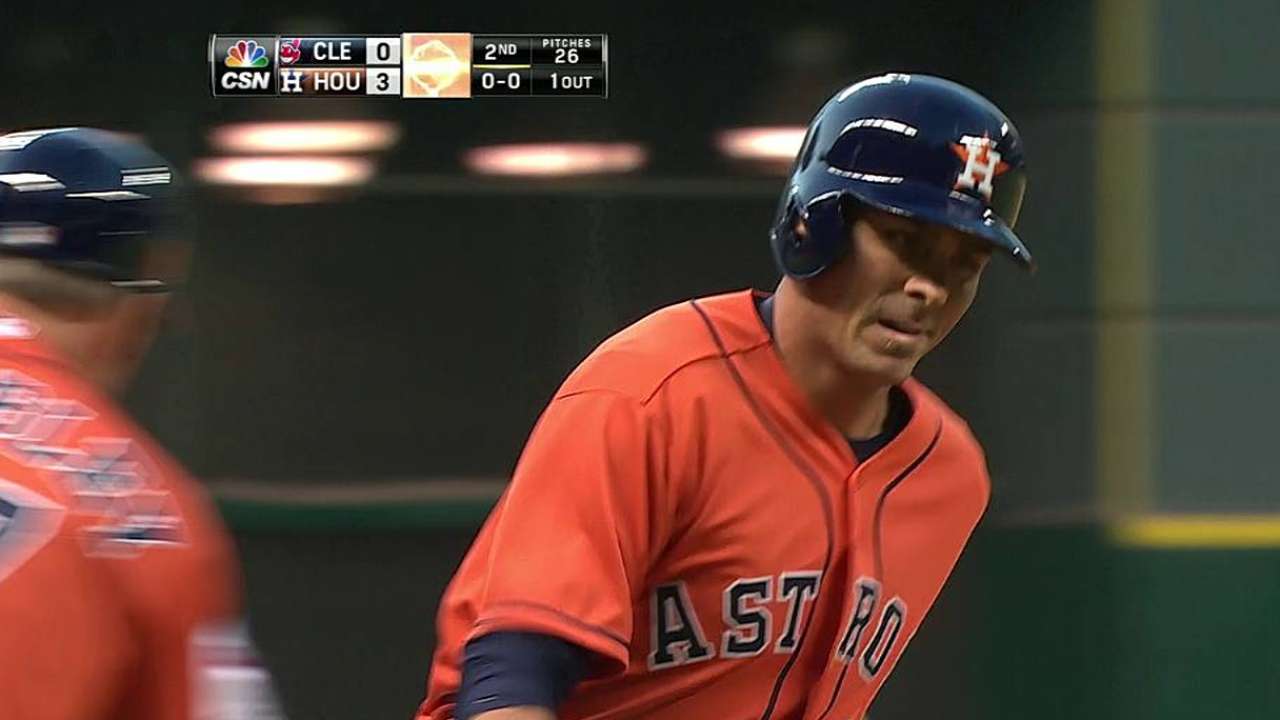 Back-to-back homers power Astros past Tribe