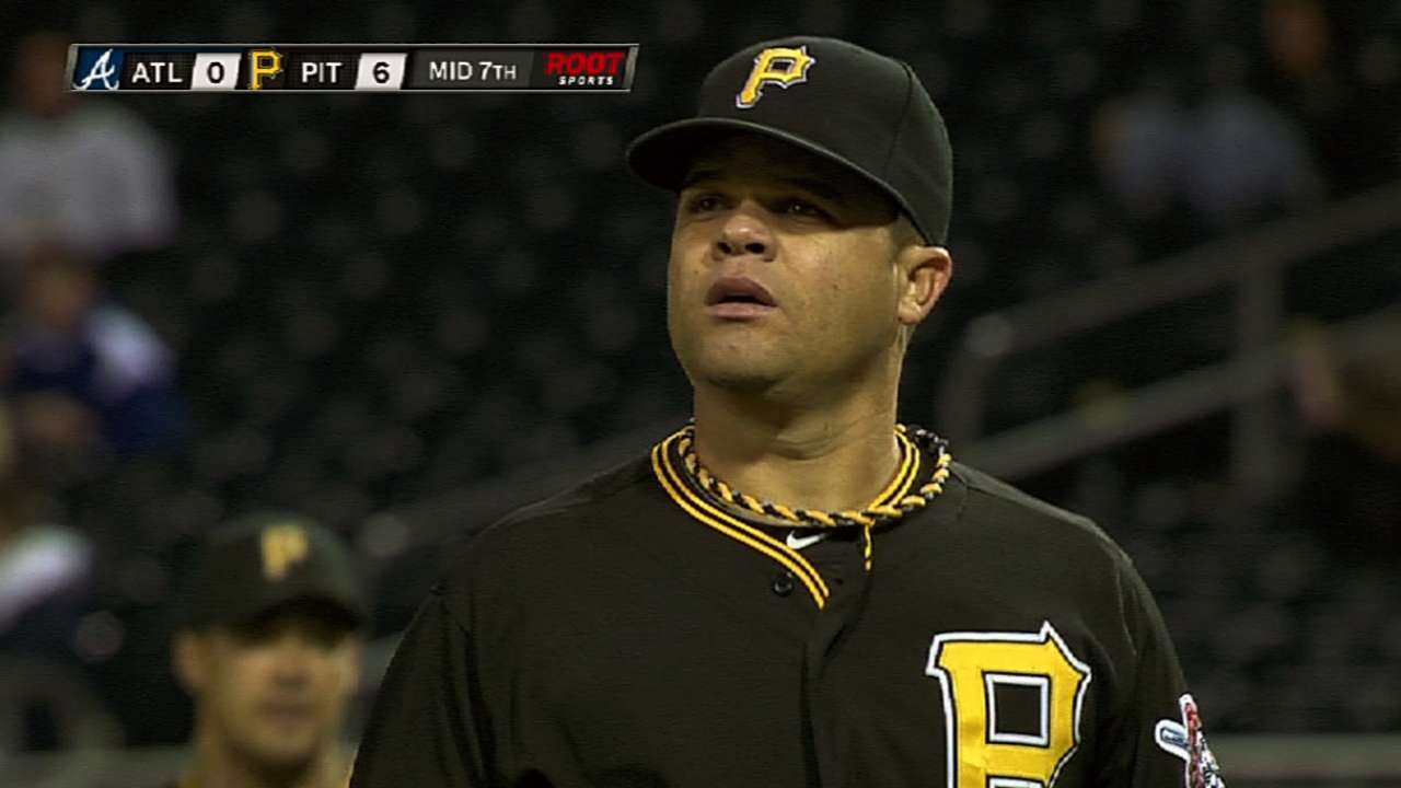 Locke takes note of Wandy's efficient approach