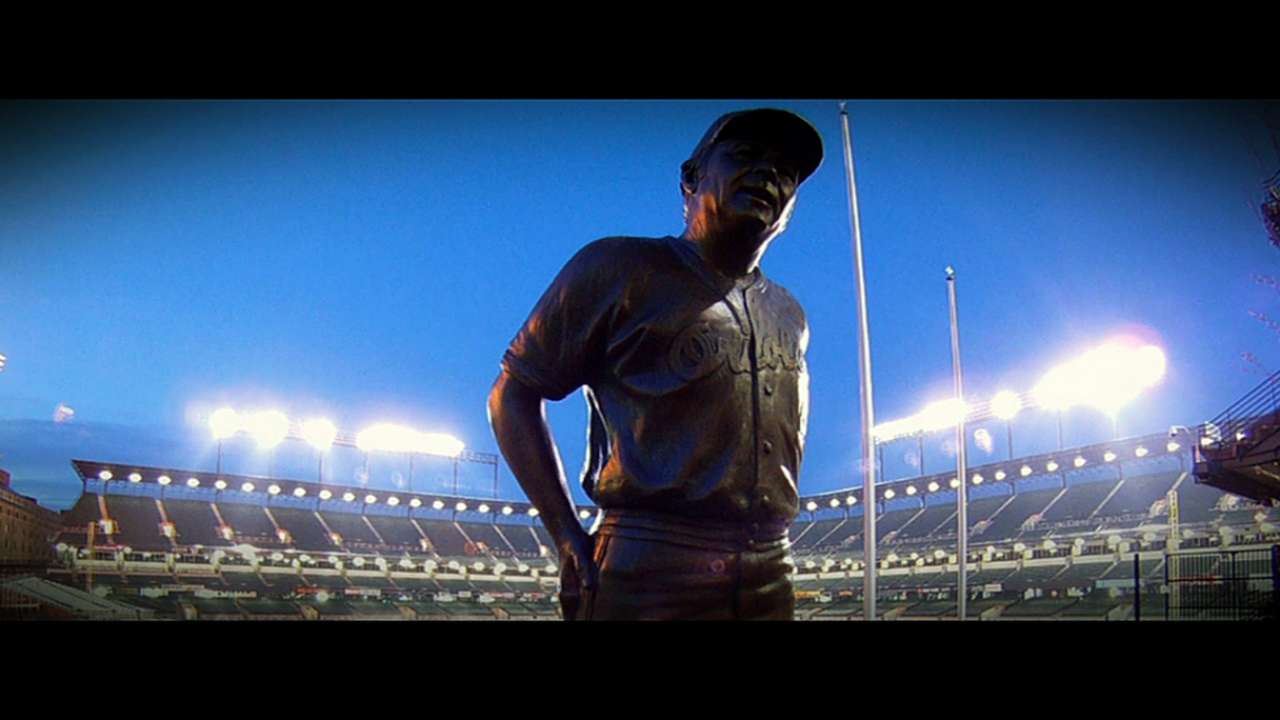 O's legends return to remember Weaver