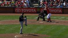 Reds erupt in eight-run seventh to claim set vs. Fish