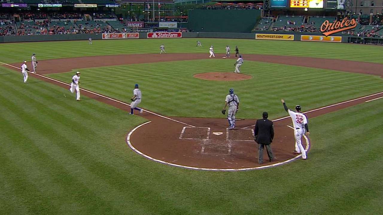 Orioles madrugaron para imponerse a Azulejos