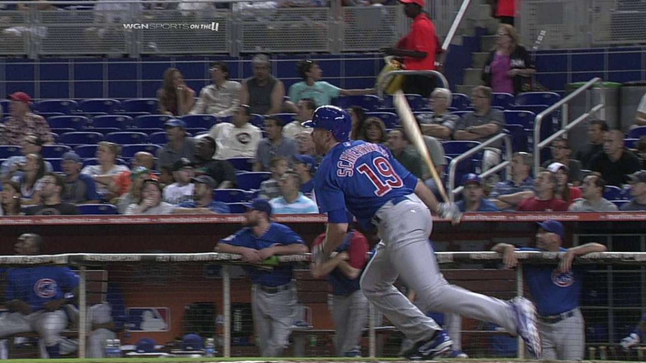 Schierholtz back in lineup, keeps on hitting