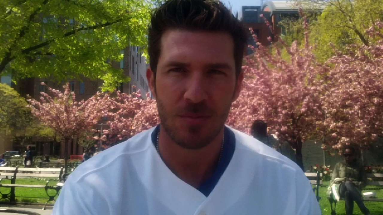 Arencibia brings All-Star hopes to Fan Cave visit
