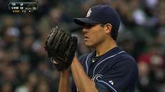 Rays provide plenty for Moore in his fifth win