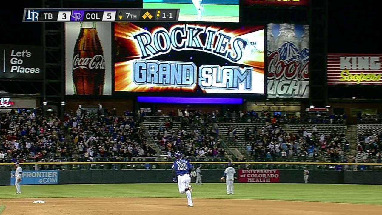 Arenado pega grand slam en paliza de Rockies