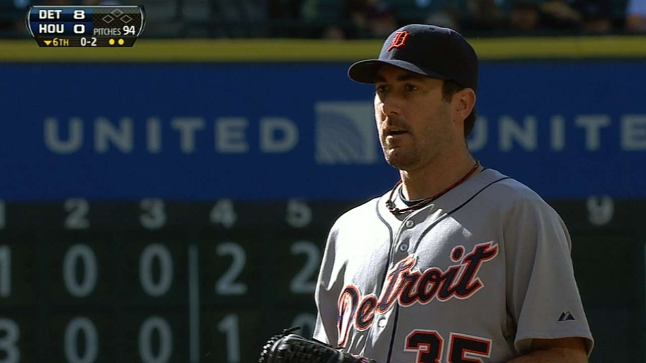 Verlander flirts with no-no as Tigers rout Astros