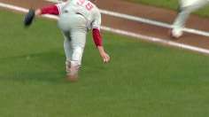 Kendrick leads Phillies to win over Giants