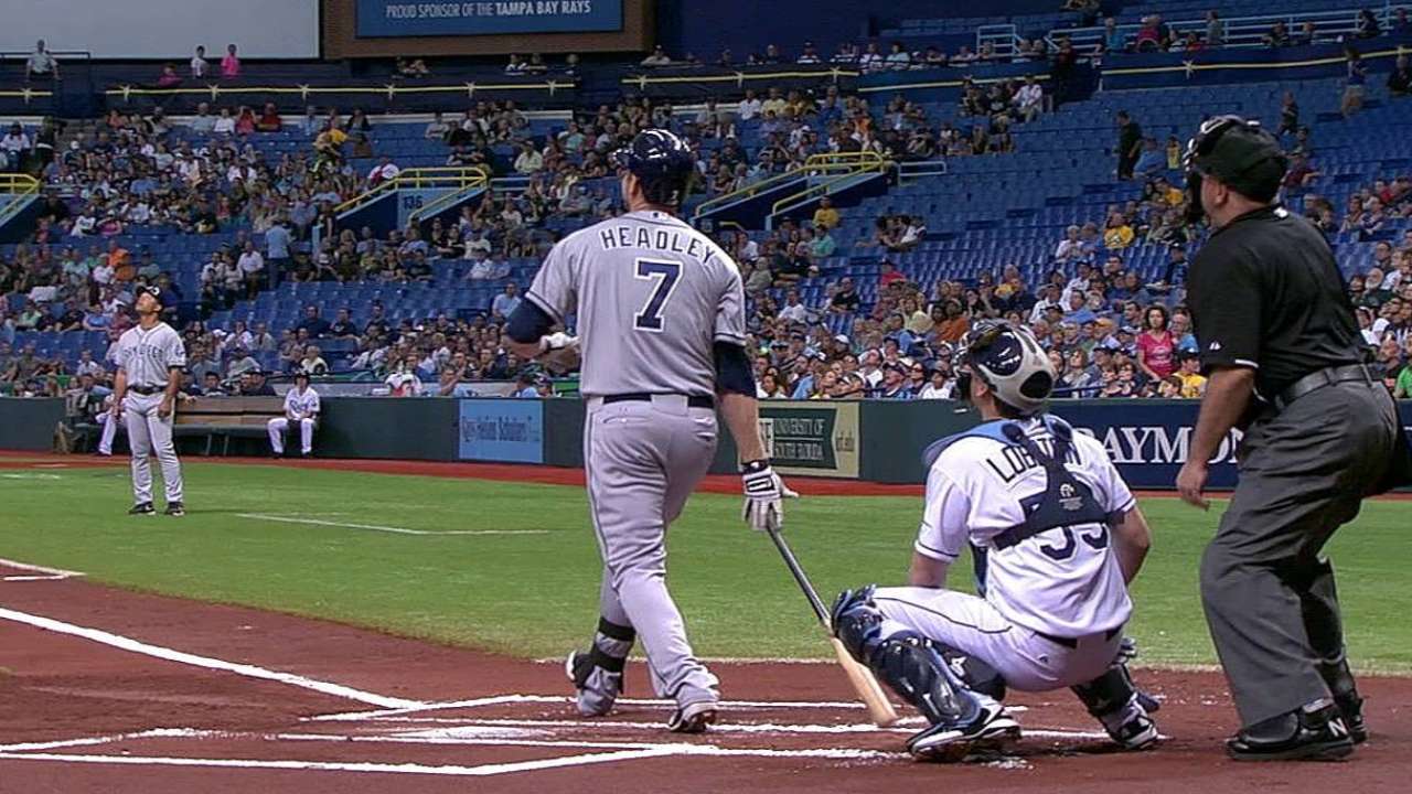 Descuidos del bullpen les cuesta el partido a Padres