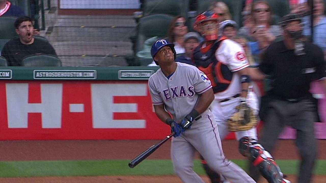 Tres jonrones apoyan labor de Darvish vs. Houston