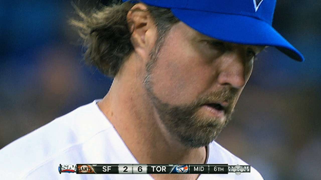 Melky, Dickey drive Blue Jays past Giants