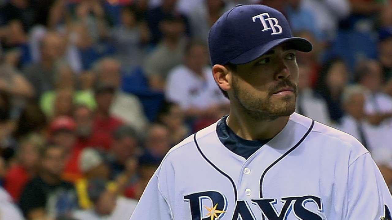 Moore of the same: Lefty notches seventh win