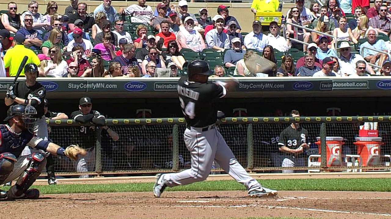 Dunn y Viciedo se volaron la cerca y ganó Chicago