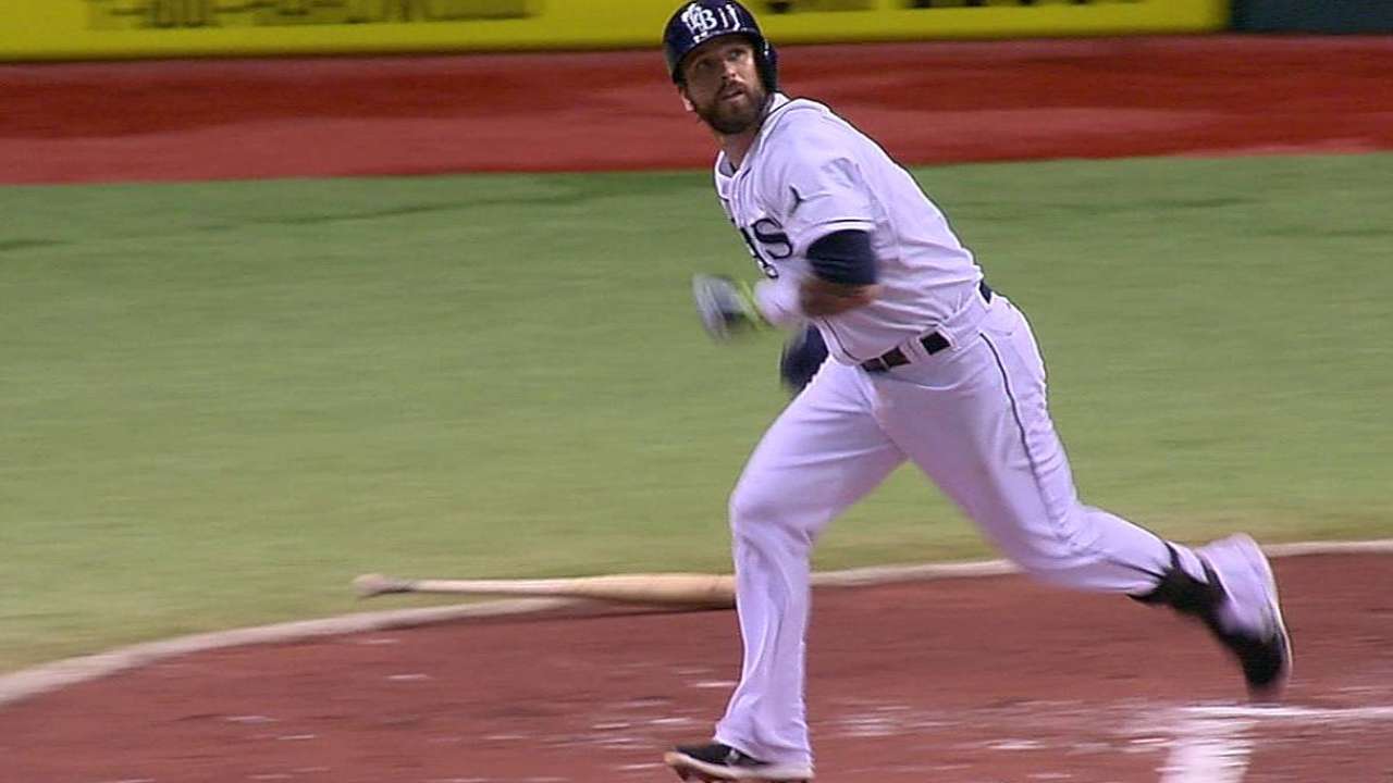 Relevo falla y Rays pierden ante Medias Rojas