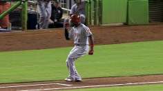 Reds pick up Chapman in 10th, win sixth straight