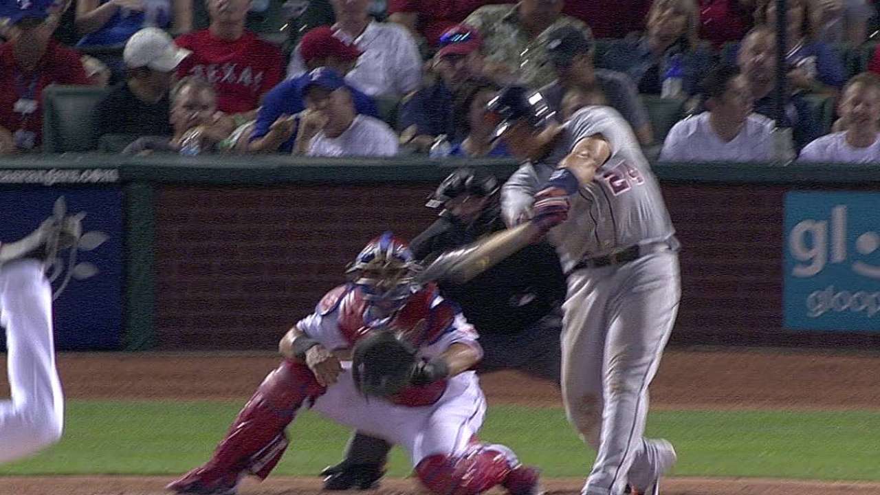 Con doblete de Cabrera, Tigres vencen a Rangers