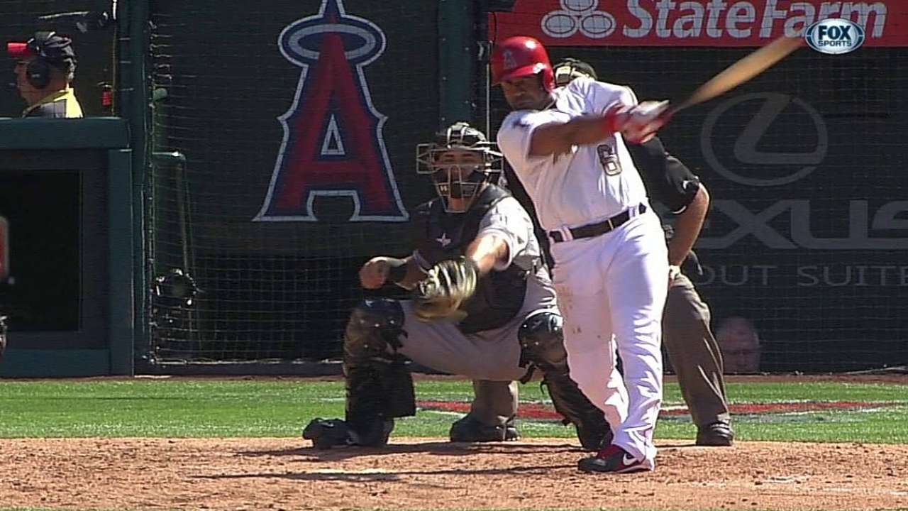 Callaspo empujó cinco carreras en victoria de Angelinos