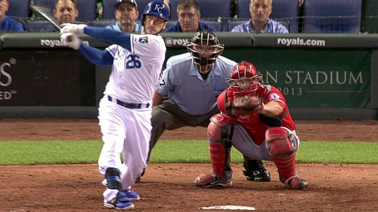 Pitching gives Royals a puncher's chance