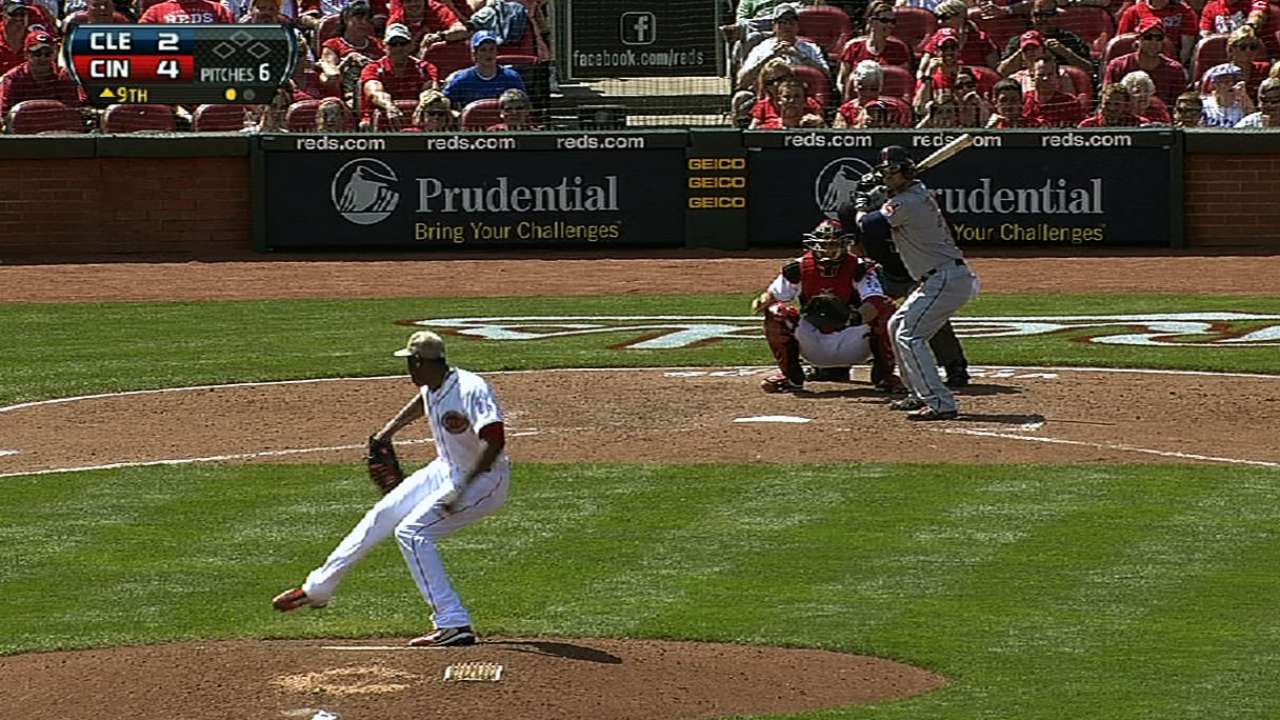 Aroldis' close pitch riles up Swisher, Indians