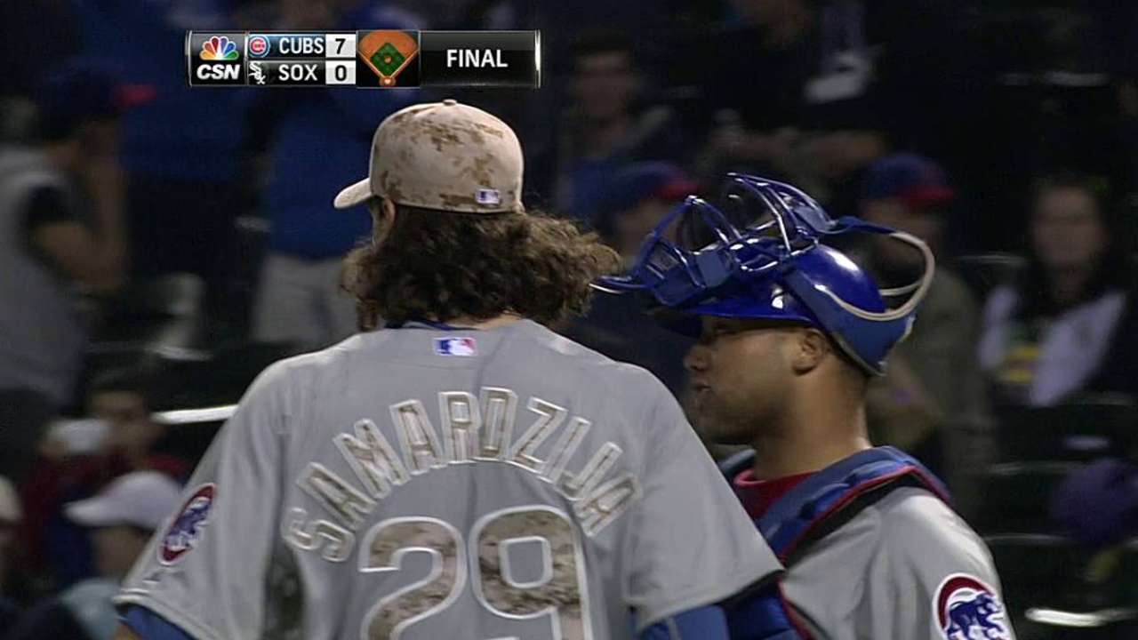 Cubs doblegan a White Sox con joya de Samardzija
