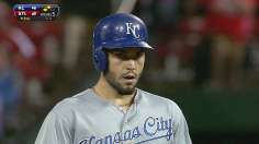Royals wait out rain to complete late comeback