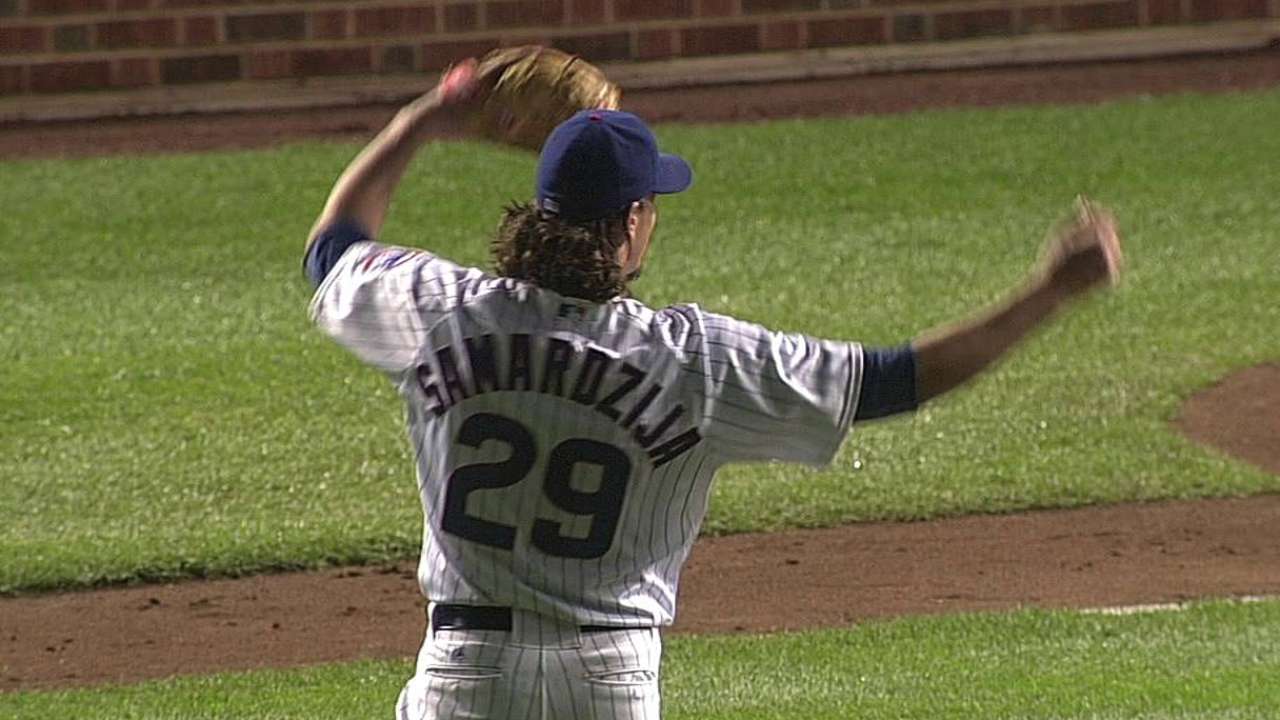 Sveum ejected in second inning vs D-backs