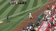 Astros win fifth straight behind power, pitching