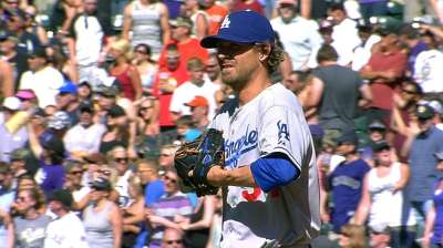 Cubs get Guerrier from Dodgers for Marmol