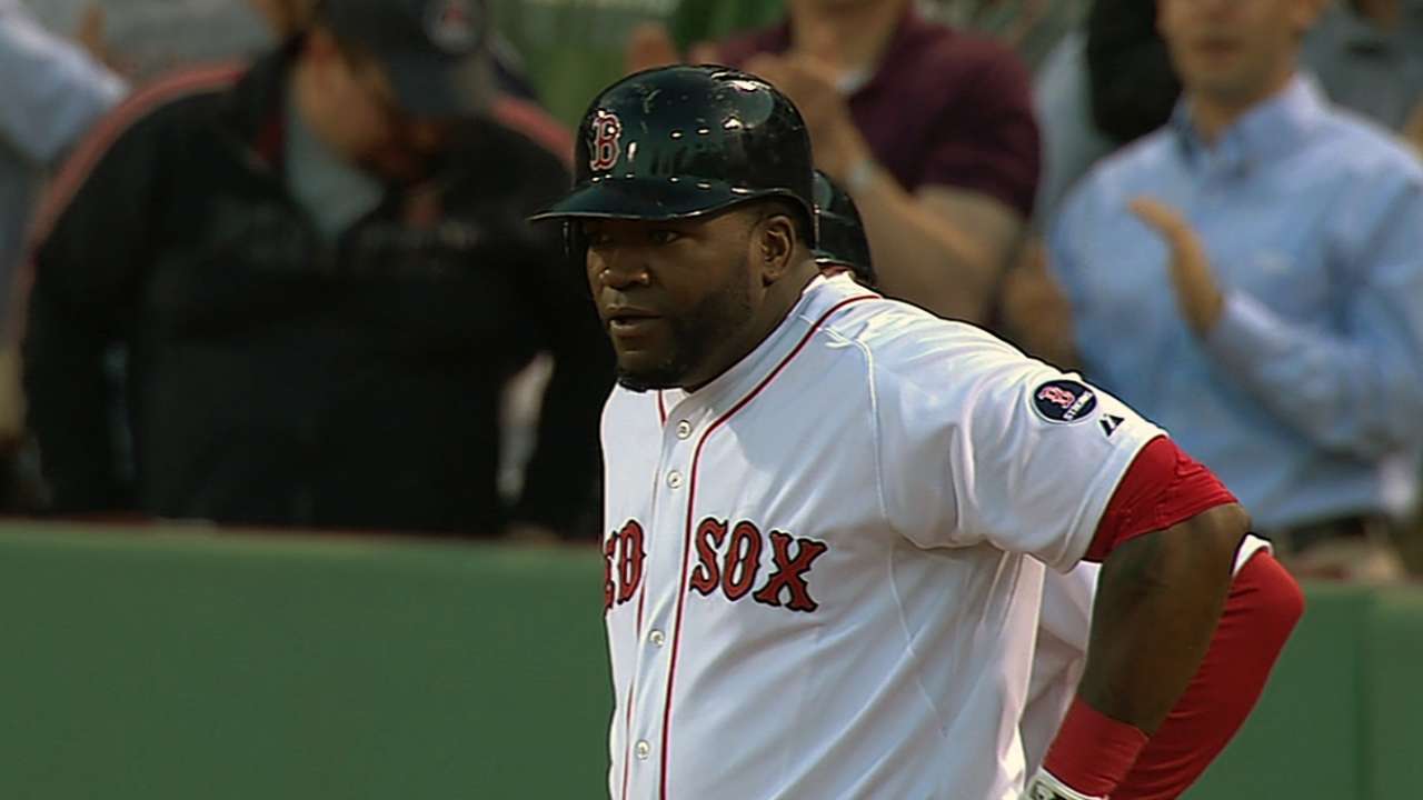 Red Sox offense plates 17 in rout of Rangers