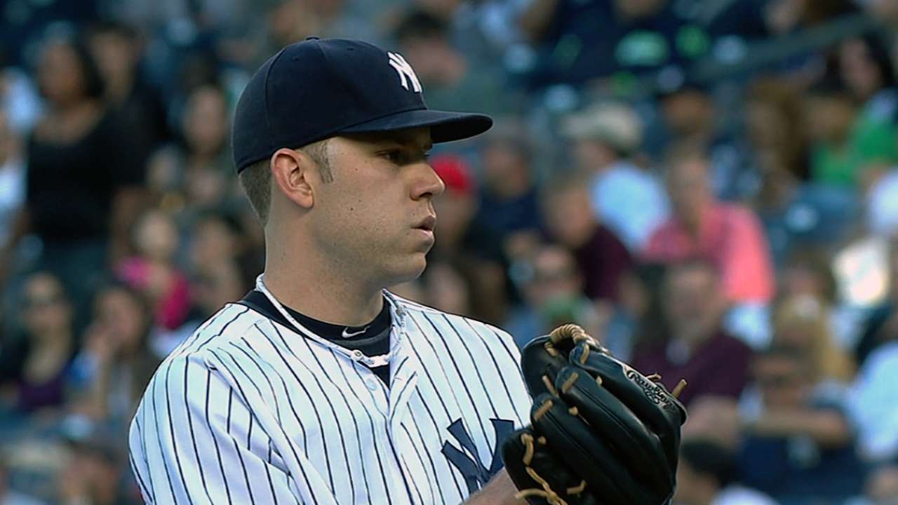 Tex remains hot, helping Phelps bounce back