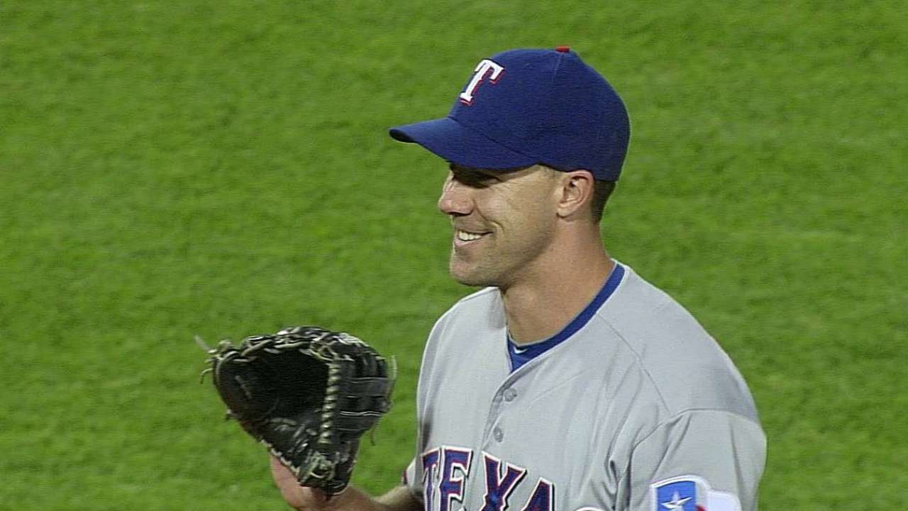 Rangers use Murphy to save pitching staff