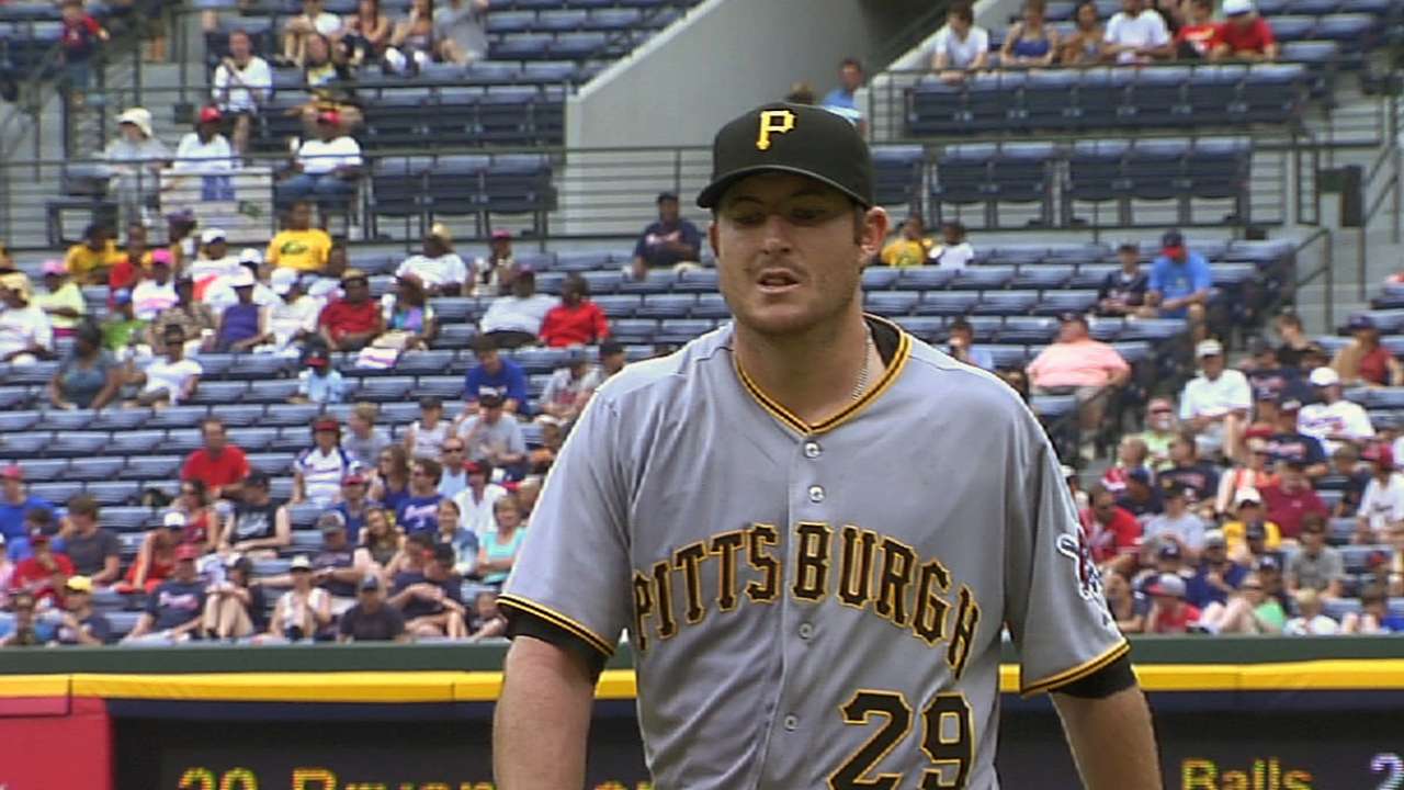 Pirates deal reliever Morris to Marlins for Draft pick