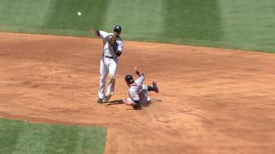 Indians not concerned with Swisher's slump