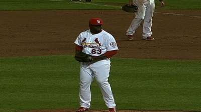 Royals claim former Cardinals' pitcher Cleto