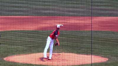 Baltimore signs draftees Harvey, Hart