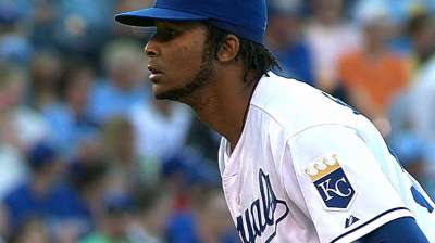 Santana wins 100th as Royals throttle Astros