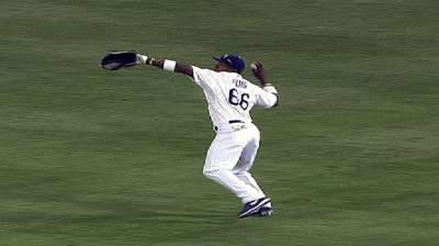 Yasiel Puig ha tenido un debut para el recuerdo