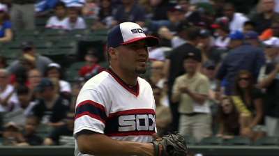 Santiago tops A's in return to White Sox rotation
