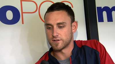 Iglesias earns utility role with Middlebrooks activated