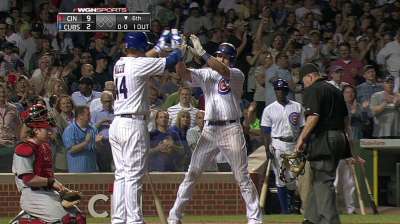 Garza overrun by powerful Reds in rough outing