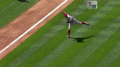 Manuel not keen on Galvis playing center field