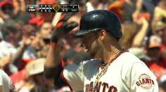 Giants rally to back Bumgarner's impressive outing