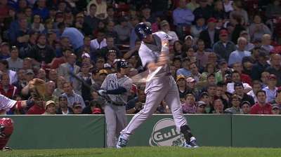 Myers not a fan of using batting gloves