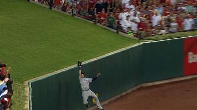 Feldman, Cubs can't corral hot-hitting Cards