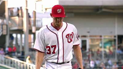 Strasburg brilliant as Nats win third straight
