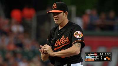 Timely hits, stellar relief carry O's over Yankees