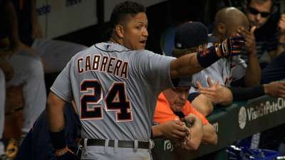 Rodney's strikeout heats up Tigers' Cabrera